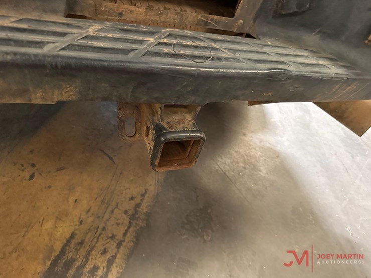 2009-chevrolet-silverado-2500-image-16