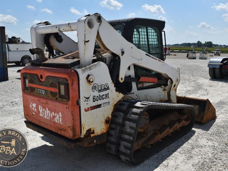 2016-bobcat-t770-image-5