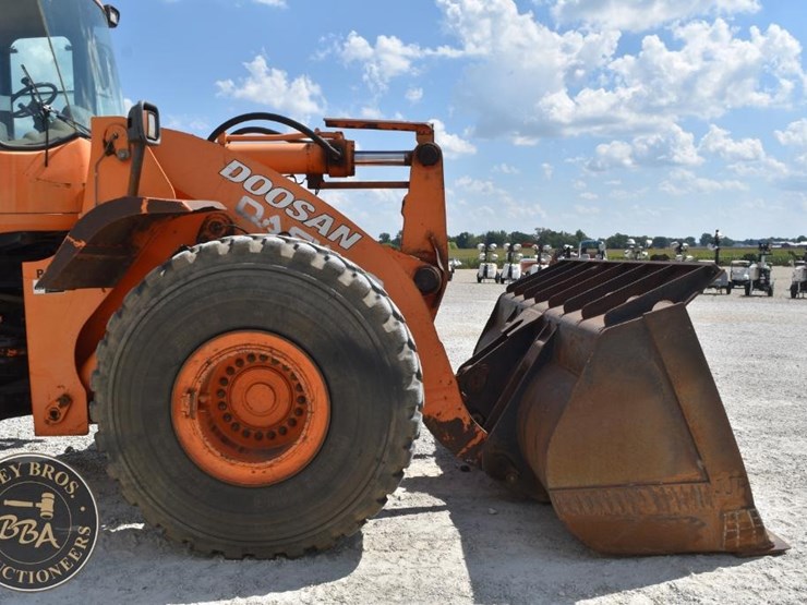 2006-doosan-dl400-image-25