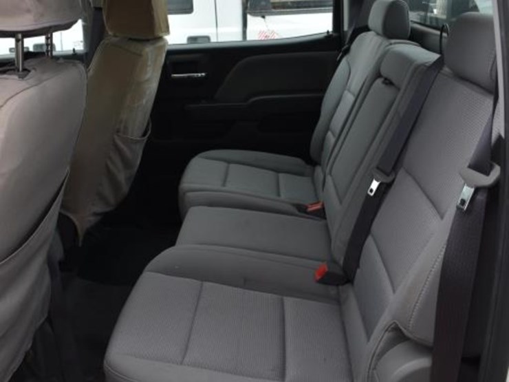 2017-chevrolet-1500-image-8