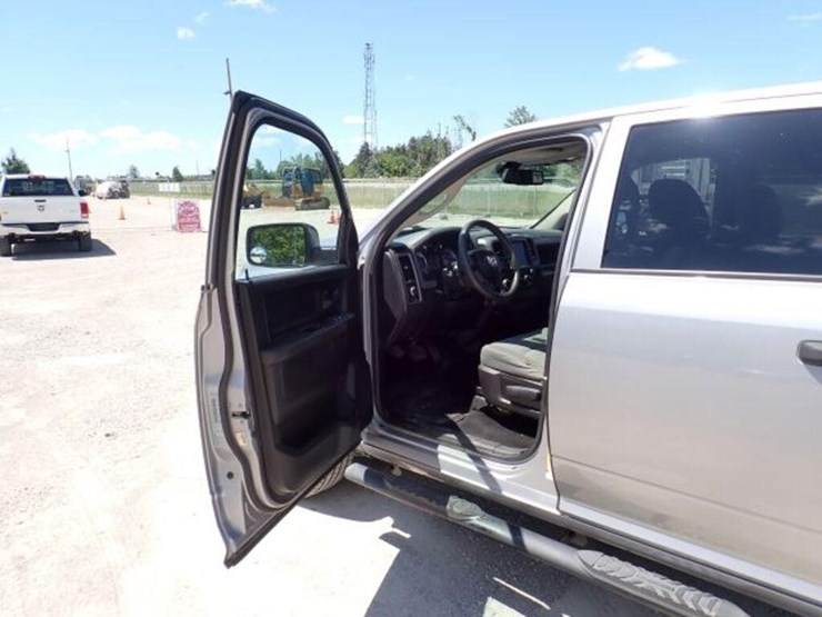 2019-dodge-1500-image-11