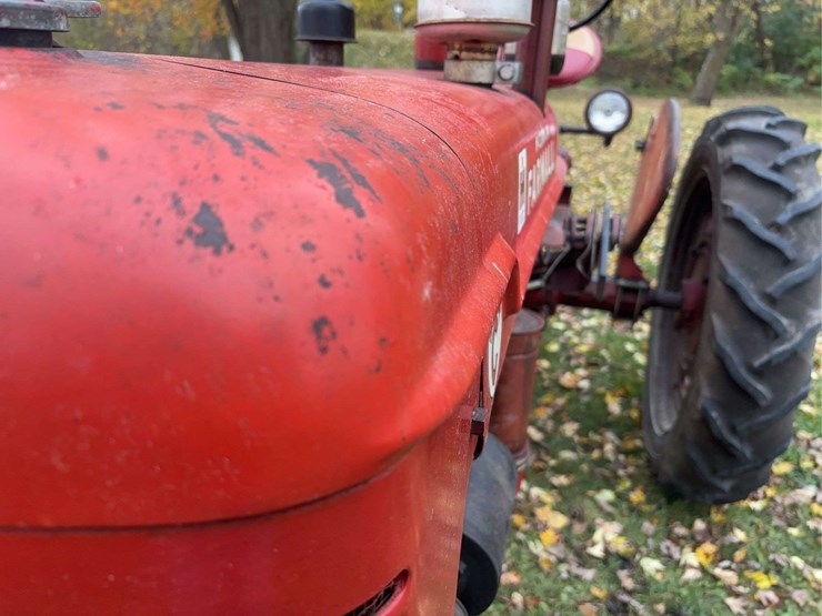 1952-farmall-super-c-image-12