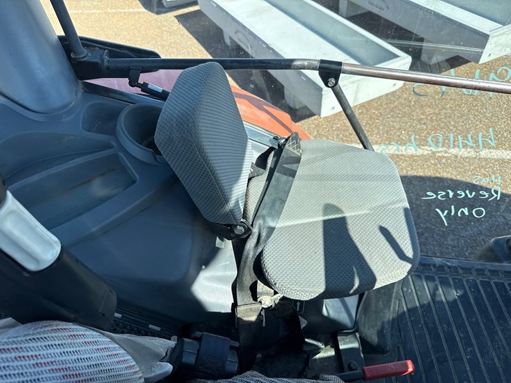 kubota-m135gx-image-23