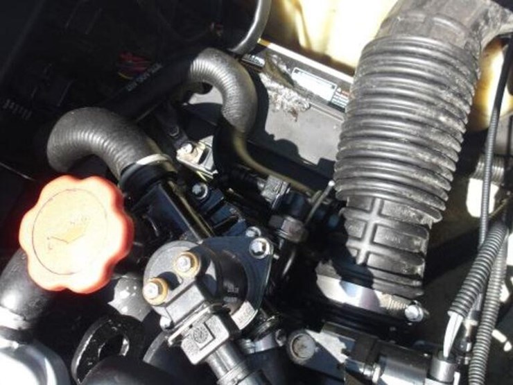 mechanical-issues-2002-sea-doo-gtx-pwc-zzn32808c20-image-28