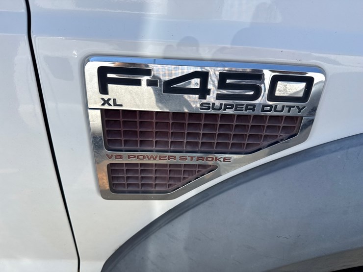 2009-ford-f450-image-4