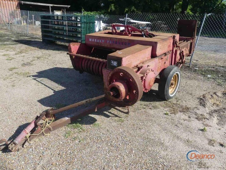 massey-ferguson-12-image-6