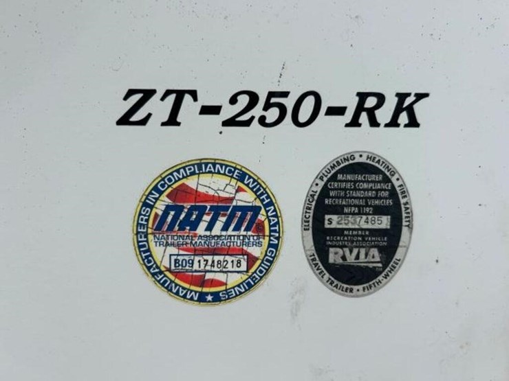 2010-crossroads-zinger-zt-250-rk-t/a-travel-4v0tc2-image-15