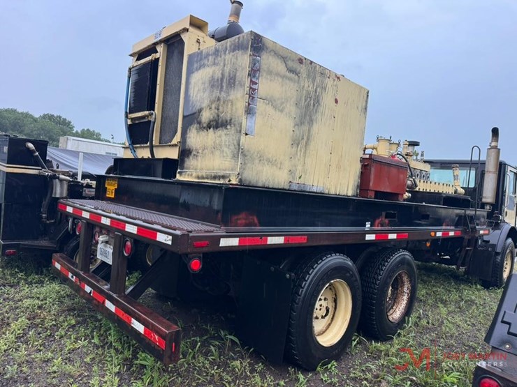 1999-mack-mr688s-image-2