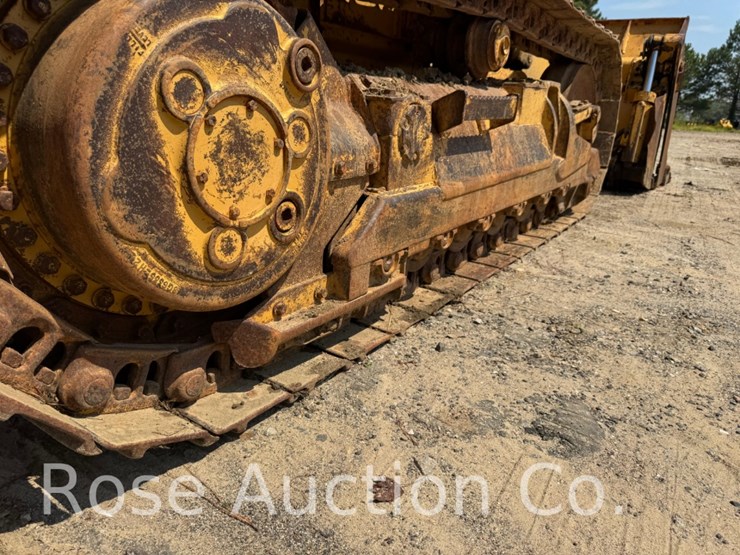 caterpillar-953-image-12