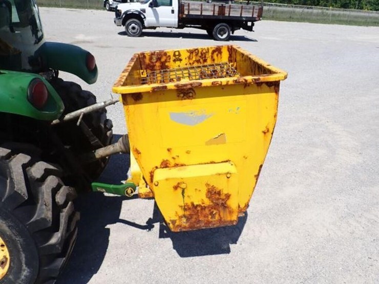 john-deere-3520-image-56