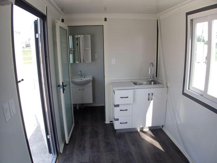 unused-bastone-7-ft-x-20-ft-mobile-prefab-house-image-8