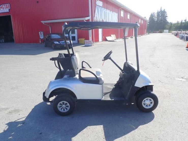 2021-e-z-go-rxv-2-passanger-gas-golf-cart-5621834-image-4