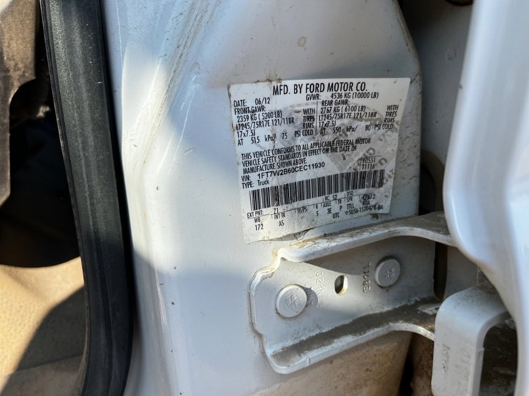 2012-ford-f250-image-12