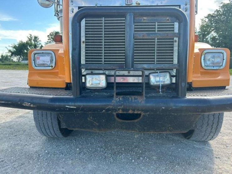 2001-kenworth-t800-image-54