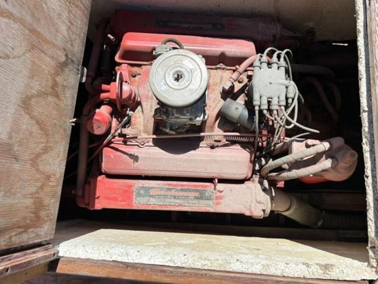 century-antique-wooden-18-ft-power-boat-image-42