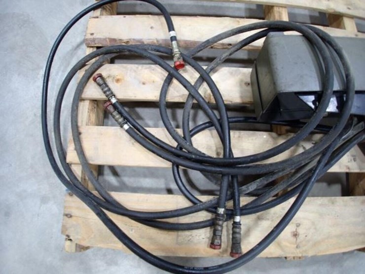 john-deere-120-image-7