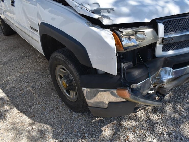 2003-chevrolet-1500-image-3