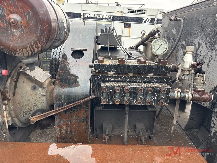 nlb-corp.-trailer-mounted-water-blaster-image-9