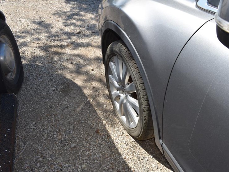 2010-mazda-cx9-image-13