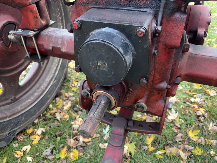 1952-farmall-super-c-image-68