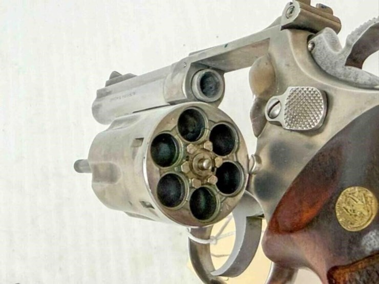 smith-&-wesson-mod.-66-357mag-revolver-image-12