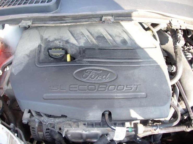 2018-ford-escape-image-40