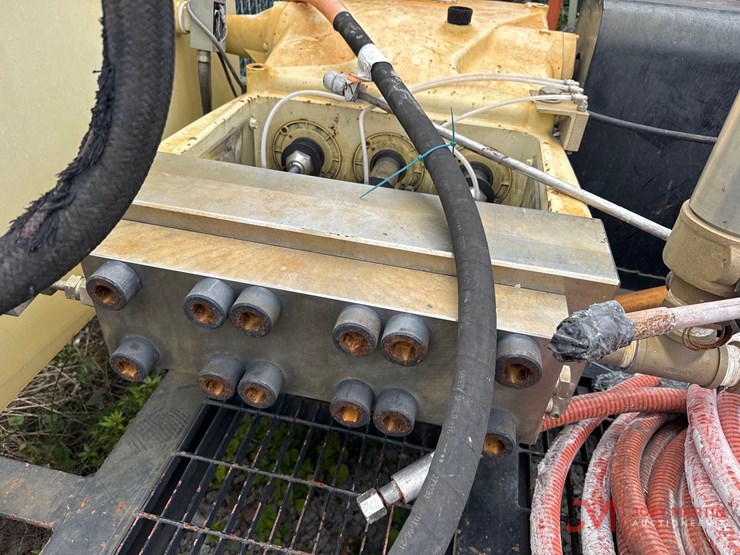 nlb-corp.-40235dg-trailer-mounted-water-blaster-image-19