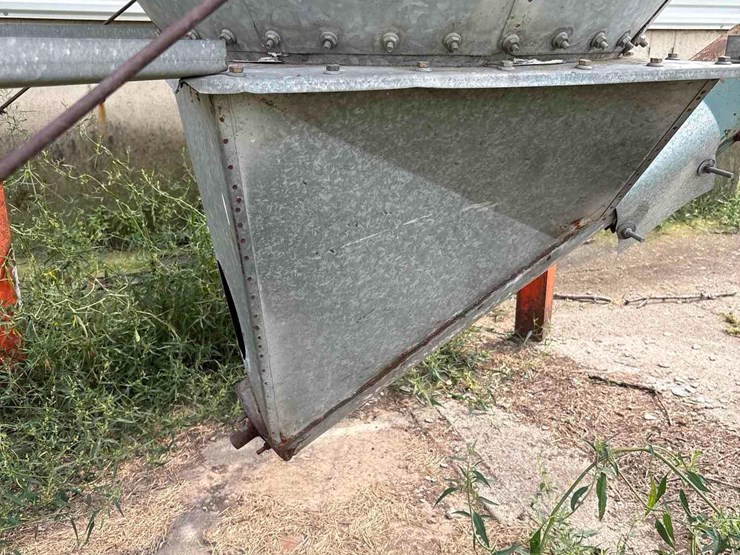 8-ton-bulk-bin/auger-image-17