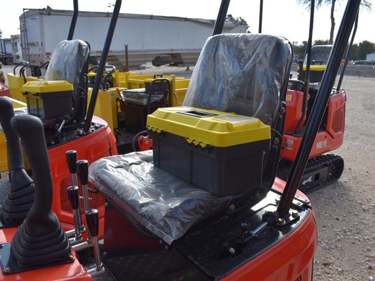me-15-mini-excavator-(serial-#-2602076276)-(k)-image-7
