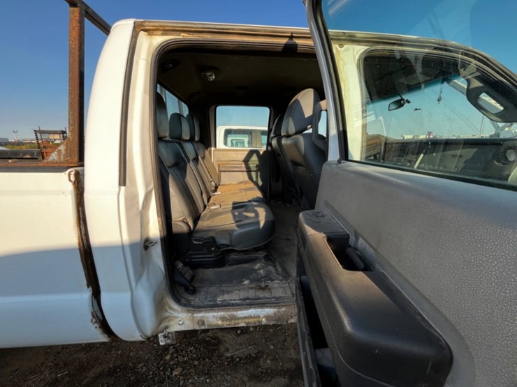 2011-ford-f250-image-12