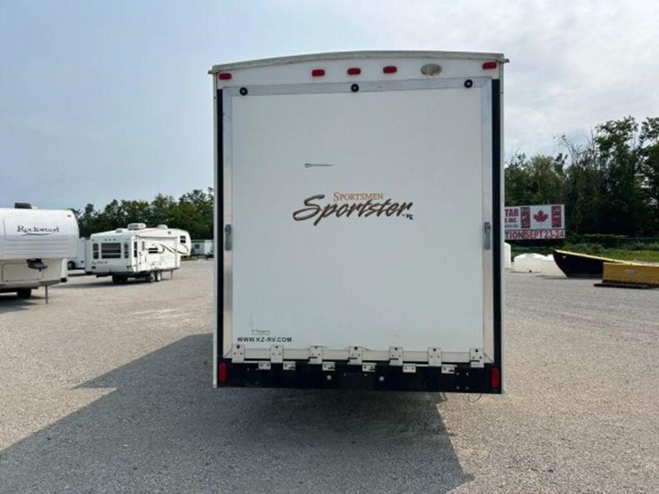 2014-kz-sportsmen-sportster-315-t/a-toy-hauler-4ez-image-7