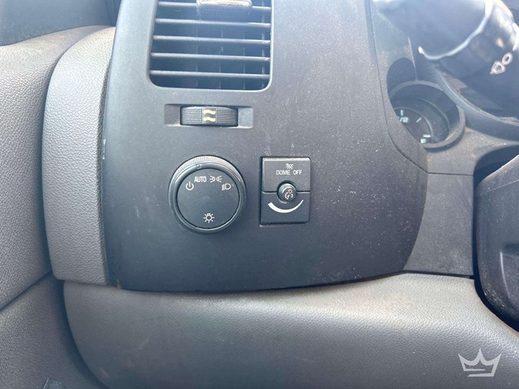 2012-chevrolet-silverado-1500-image-15