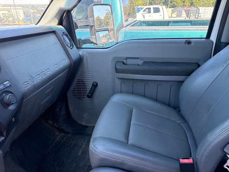 2016-ford-f450-image-14