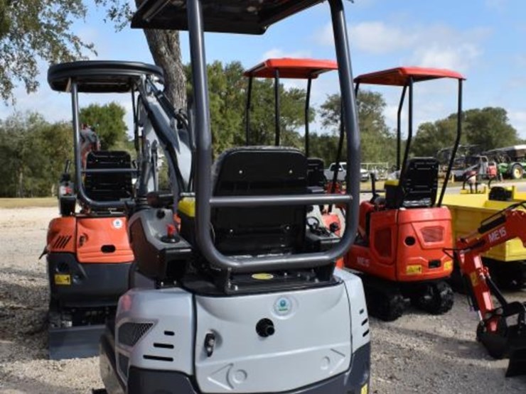 ats-me18-mini-excavator-(serial-#-2605072657sh)-(k)-image-5