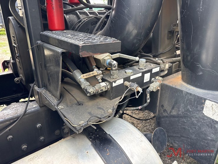 2008-sterling-jetter-/-vacuumtruck-image-13