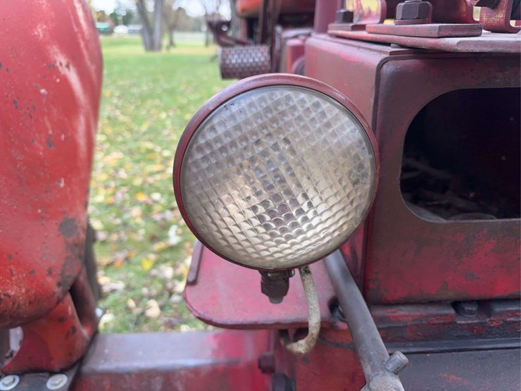 1952-farmall-super-c-image-64