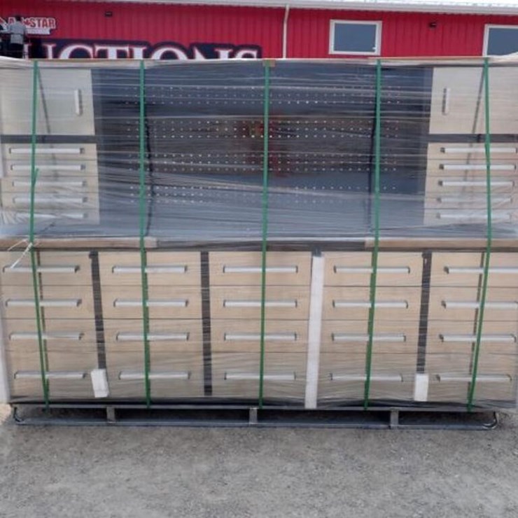 UNUSED Steelman 10 Ft Garage Cabinet Work Bench