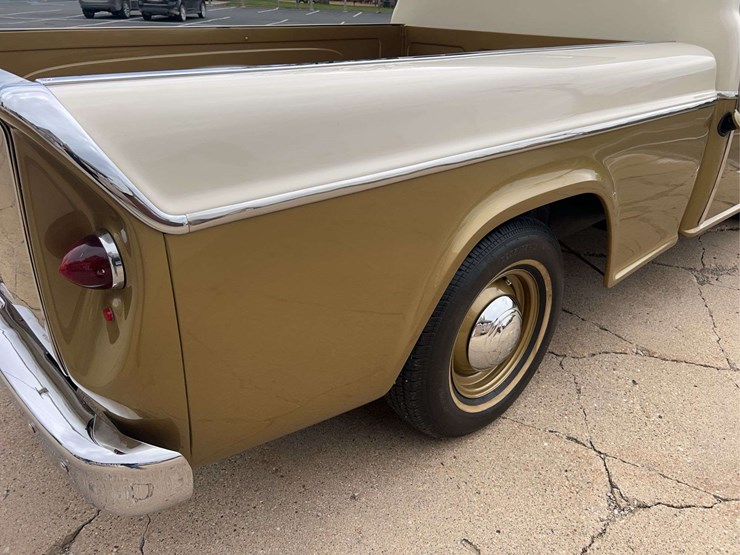 1957-international-a100-image-56