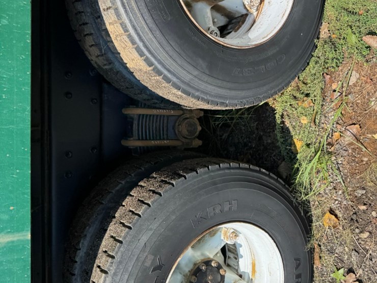 1993-mack-rd690s-image-18