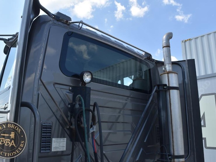 2013-international-transtar-8600-image-21