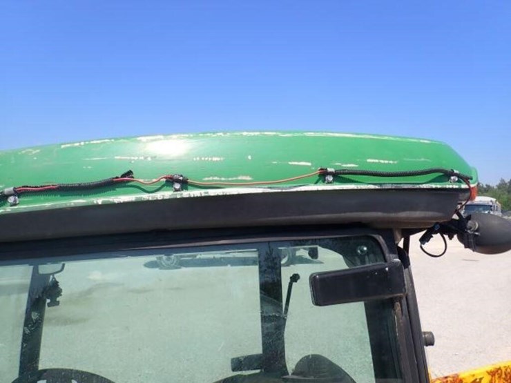 john-deere-3520-image-76