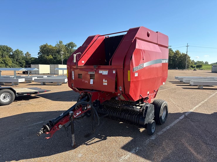 #9641-•-case-rbx463-round-baler-w/-net-wrap-image-1