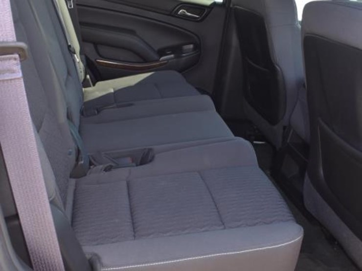 2015-chevrolet-tahoe-image-7