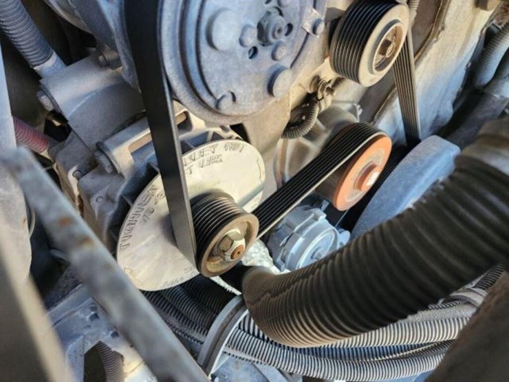 2006-allegro-bus-class-a-motorhome-400abus0d6j0072-image-67