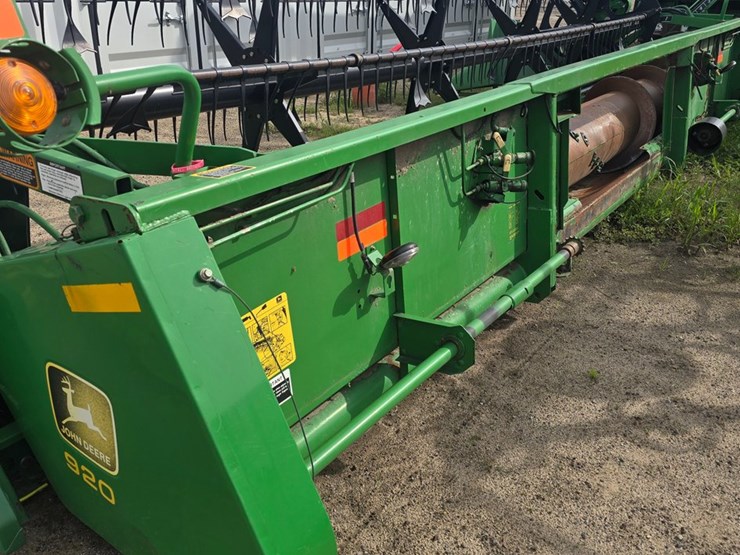 john-deere-920-image-3