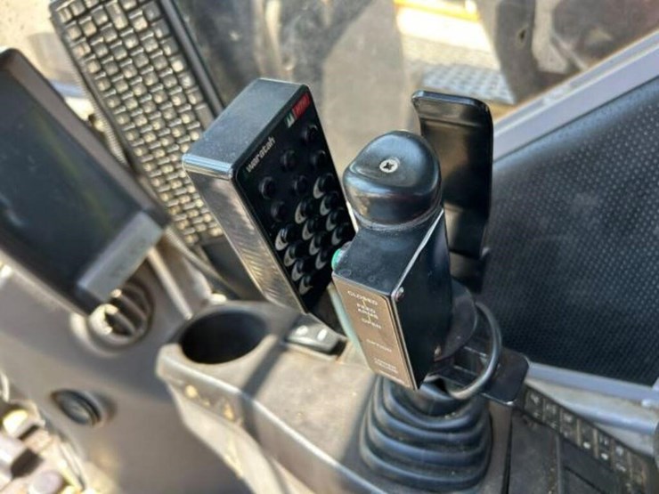 2012-volvo-fc2421c-image-20