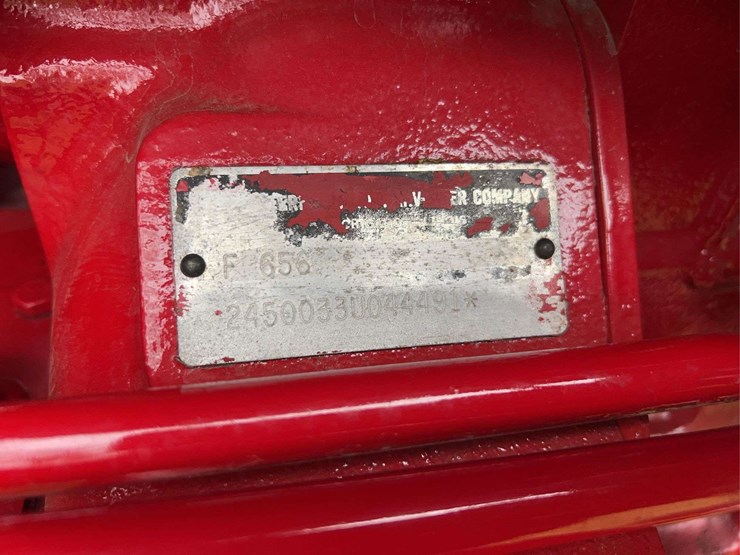 1970-656-farmall-hydro-diesel-row-crop-golden-demonstrator-image-71