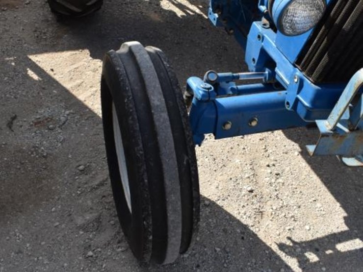 ford-3930-image-3