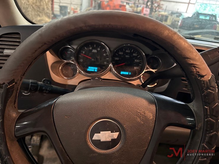 2008-chevrolet-silverado-2500-image-30