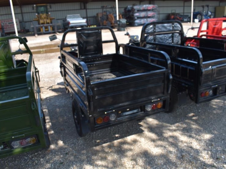 3-wheel-electric-cart-(serial-#-kr2026429amam2915)-(k)-image-4